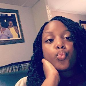 Meet your Posher, Kyla